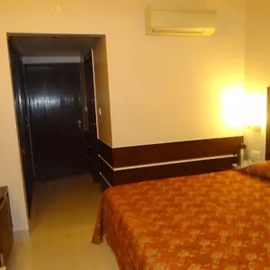 Hotel Janhvi International